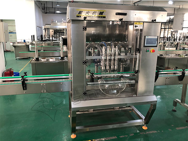 番茄醬灌裝機(jī)生產(chǎn)線-全自動番茄醬灌裝機(jī)生產(chǎn)線實(shí)拍圖